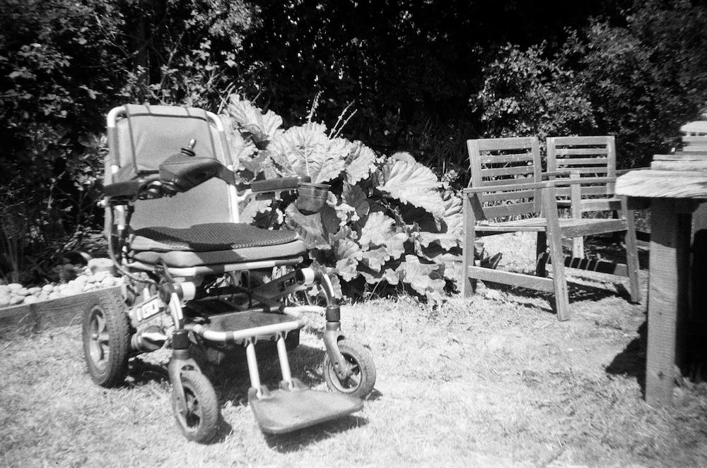 bella's mobility scooter