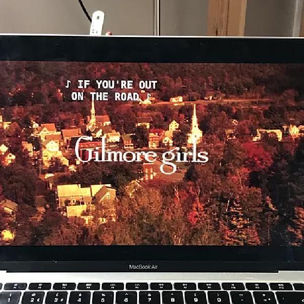 /images/gilmoregirls.jpg